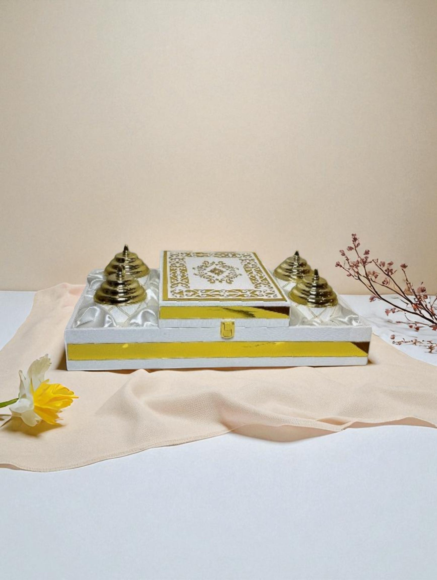 Rajwadi 4 Jar Hamper