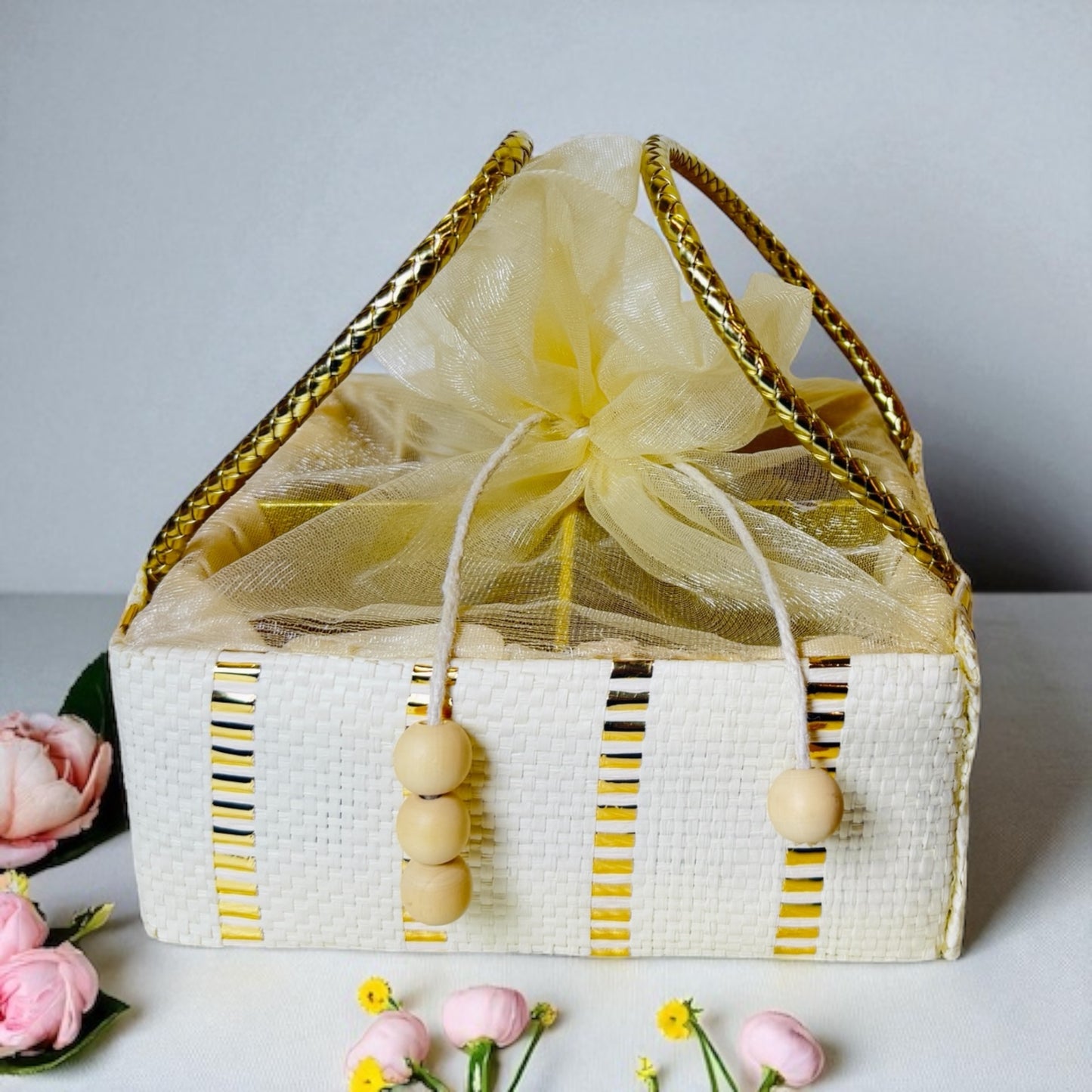 Pearl Square Hamper