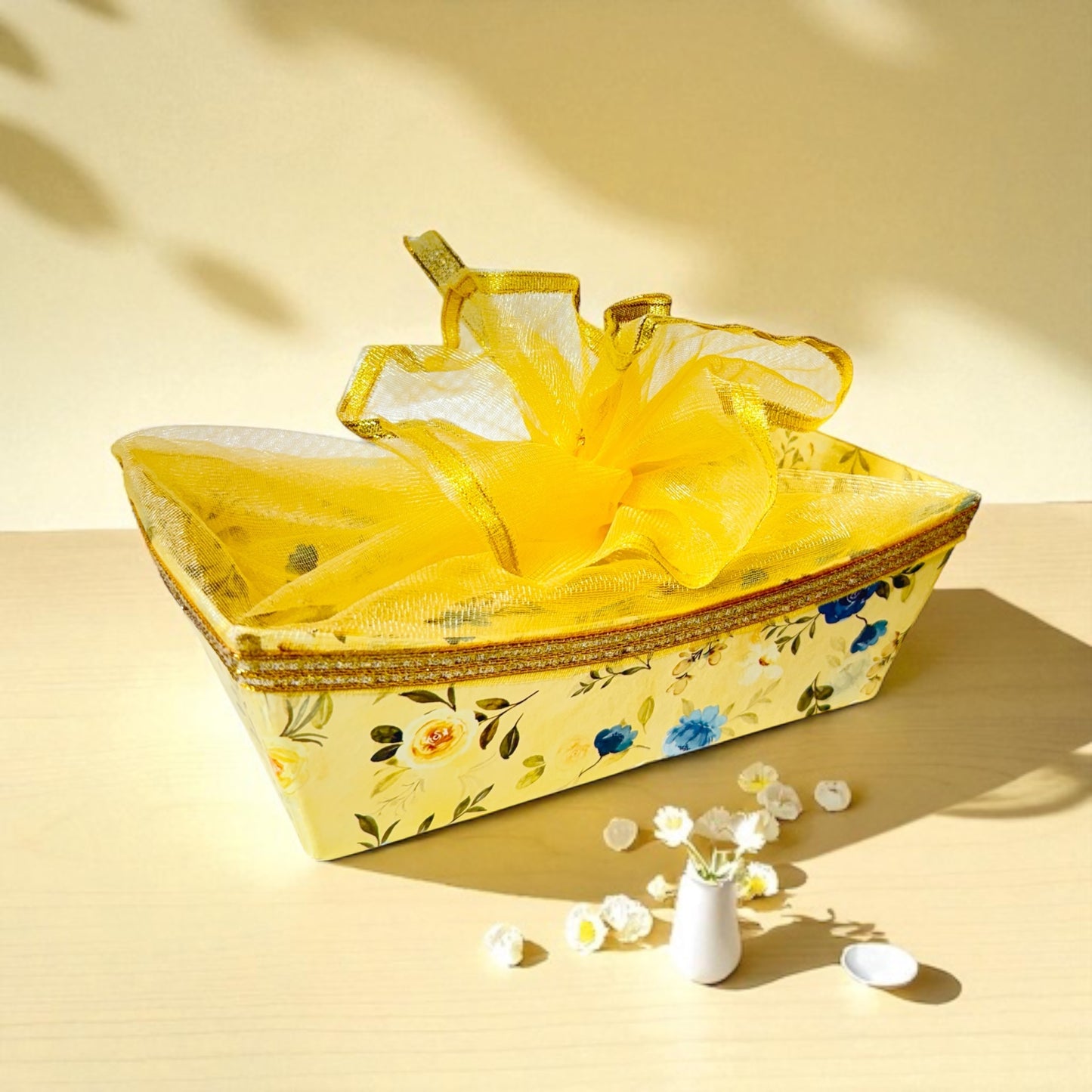 Blue Floral Boat Cardboard Basket with net (Pack of 100)