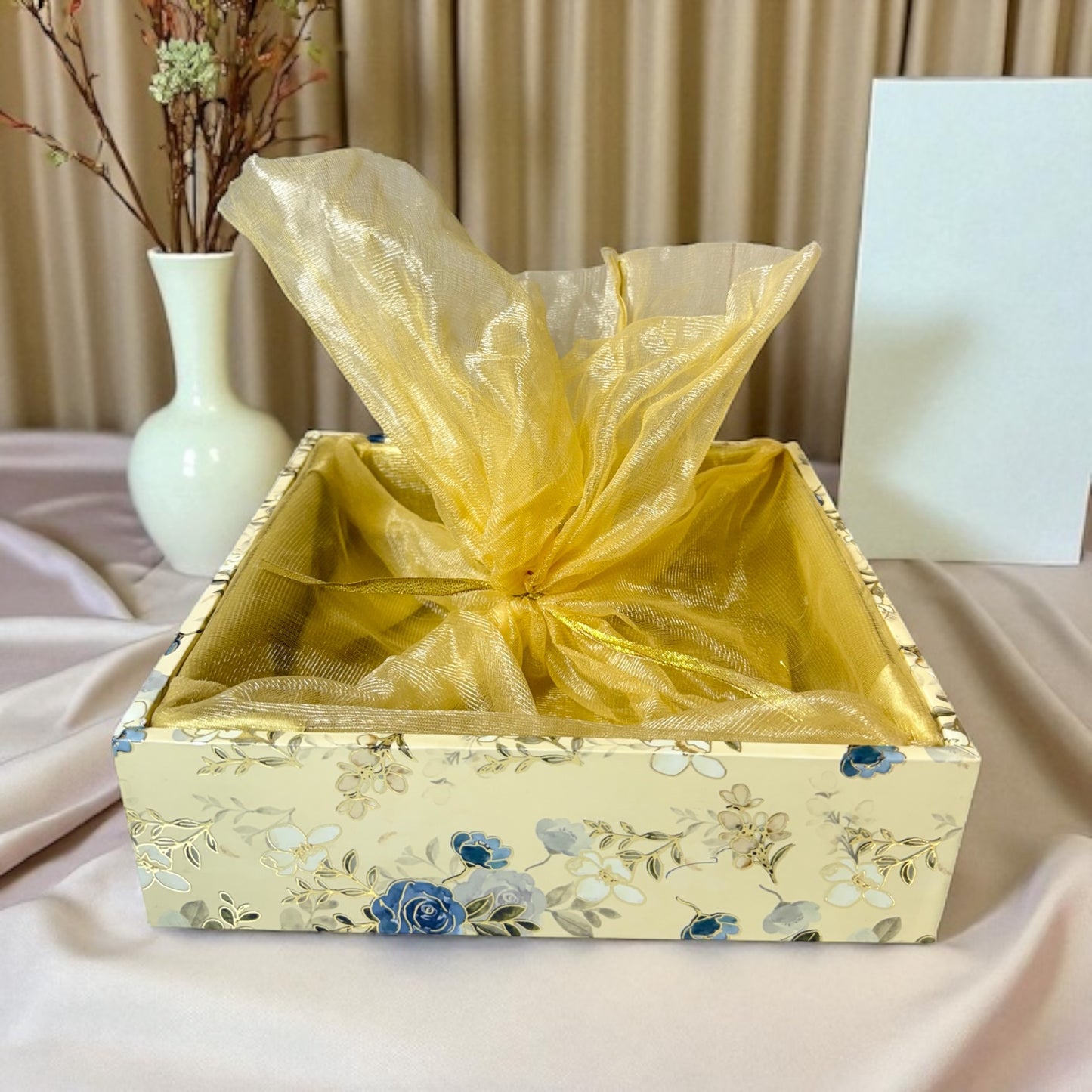 Floral MDF Tray Square with net (Pack Of 10)