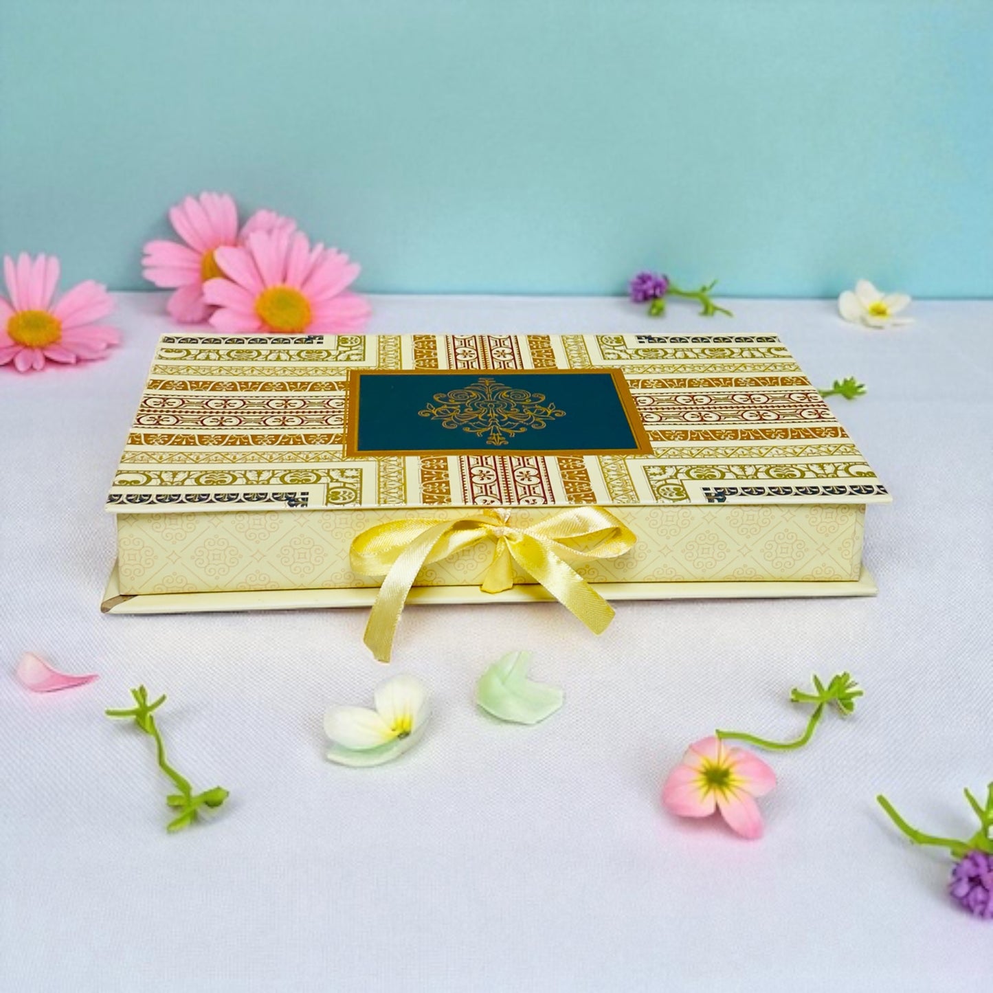 Cream Pattern File Sweet Box with bag (Pack of 10)