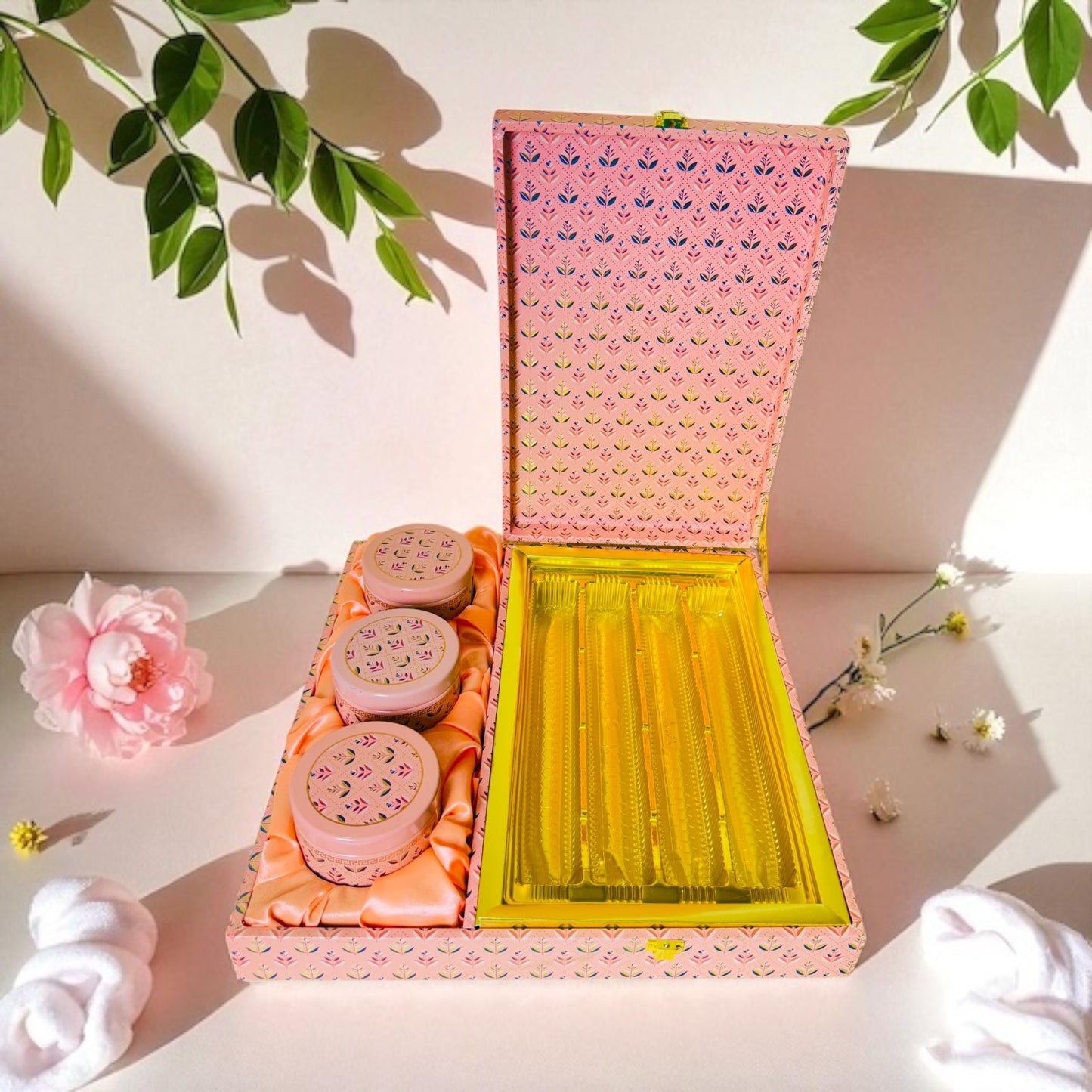 Pink Pattern 3 Jar Hamper