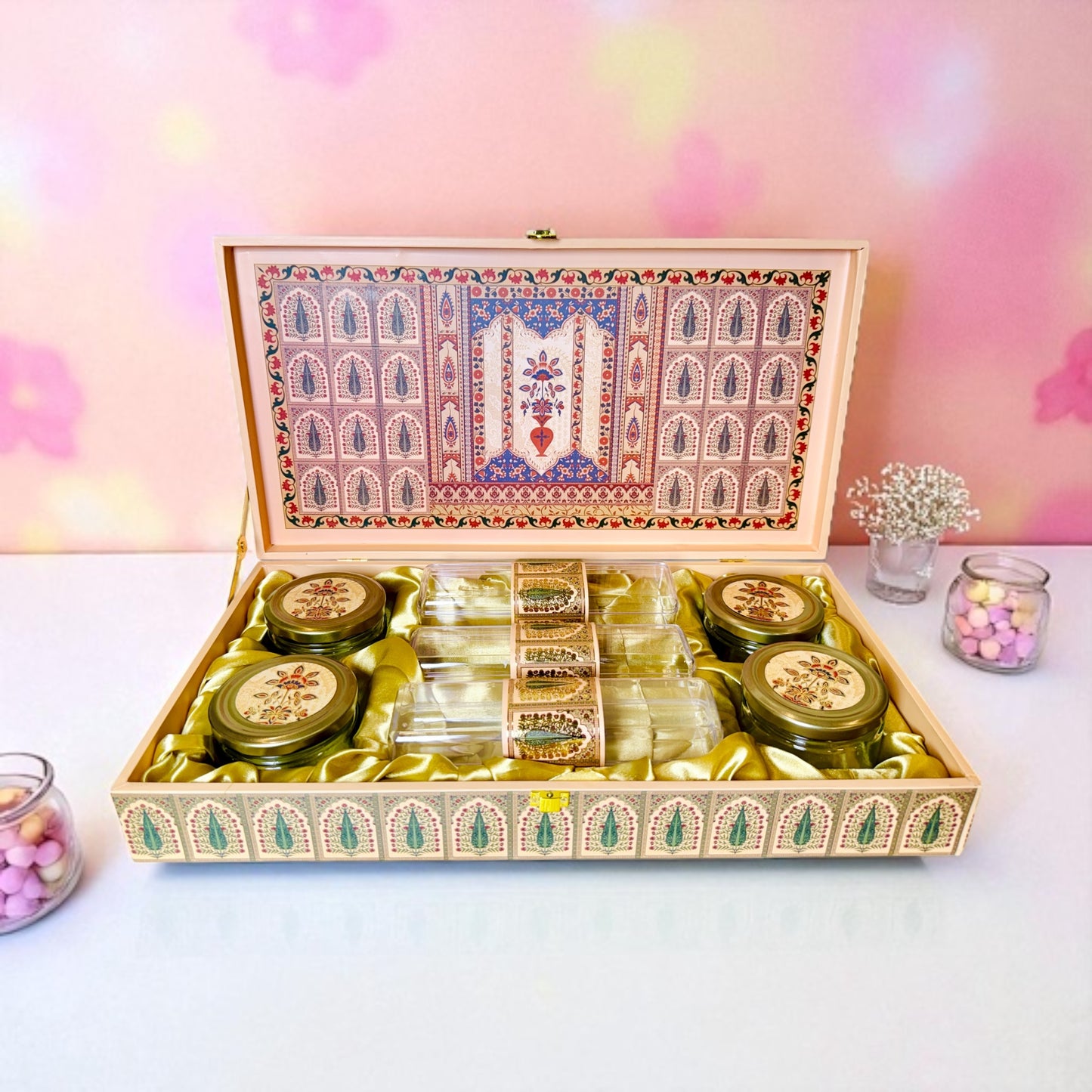 Exclusive tree pattern Hamper (with Bag)