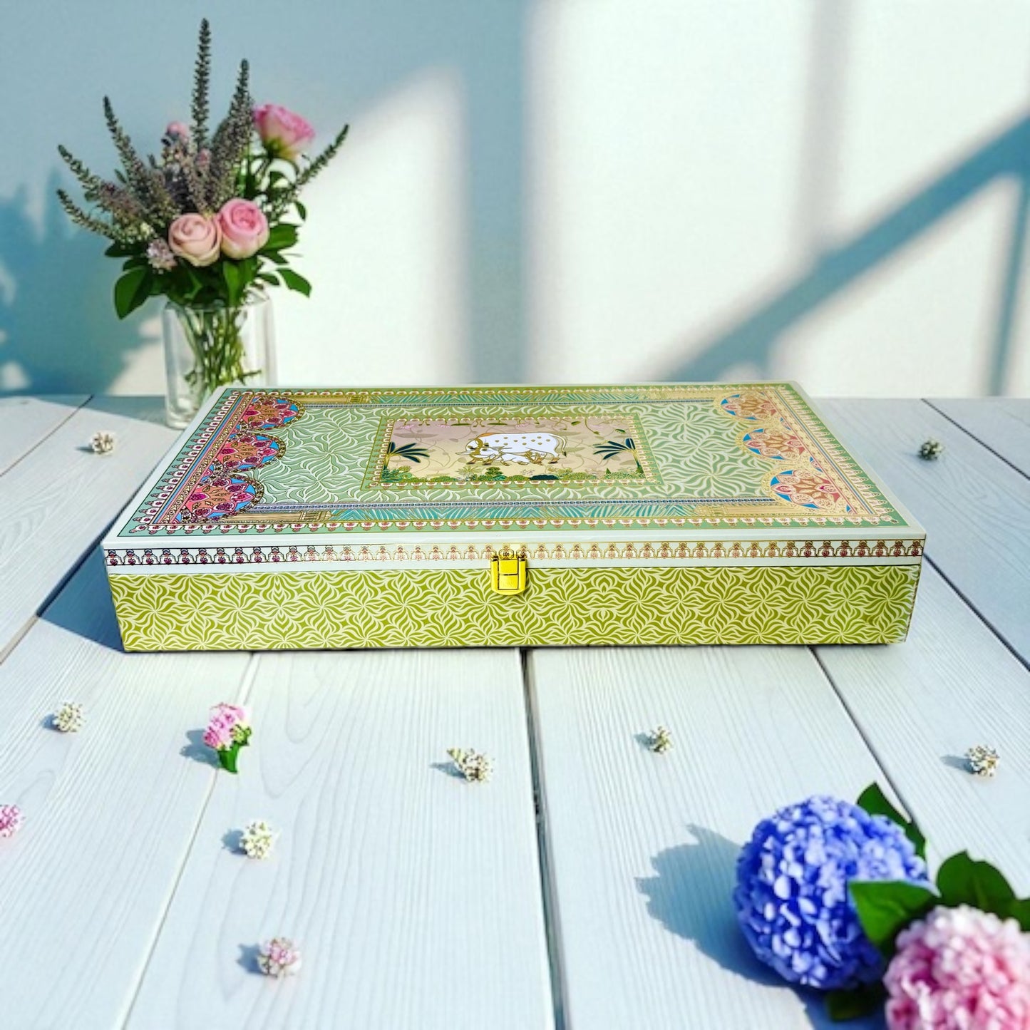 Exclusive Green Pichwai Hamper (with Bag)