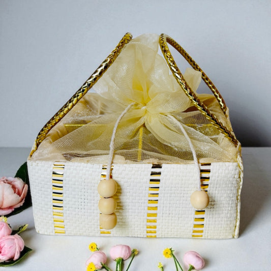 Pearl Square Hamper