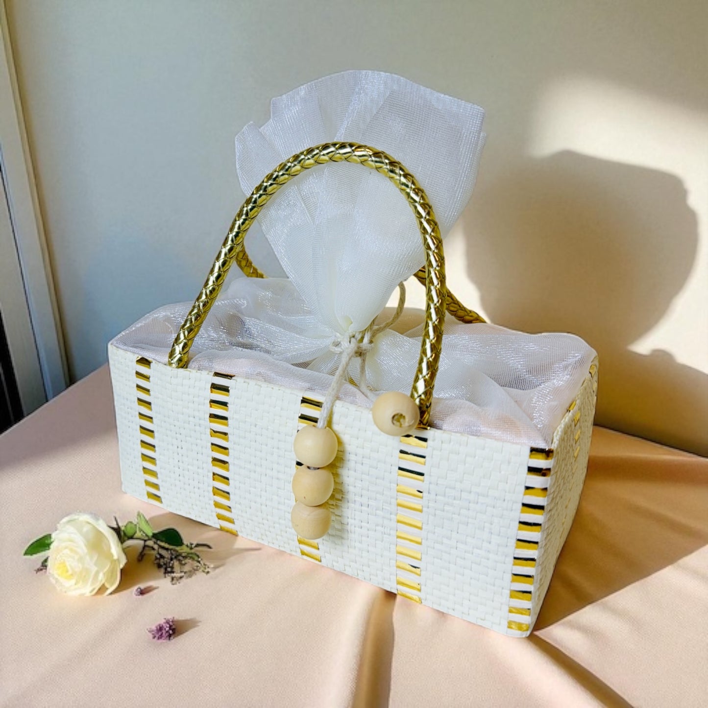 Pearl Hamper